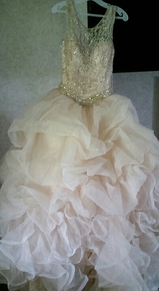 15 dress , quincenera dress - Picture 2 of 5